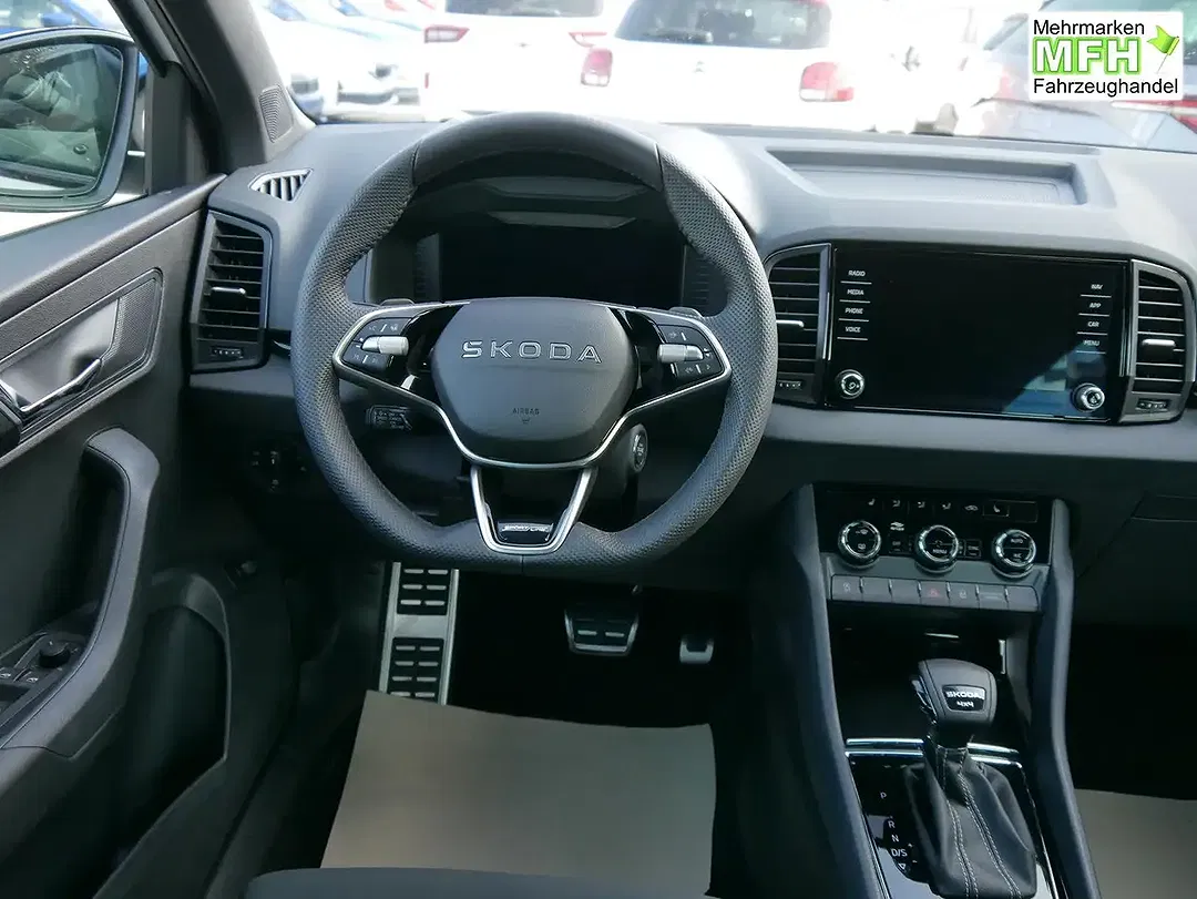 Skoda Karoq - Thumbnail 11