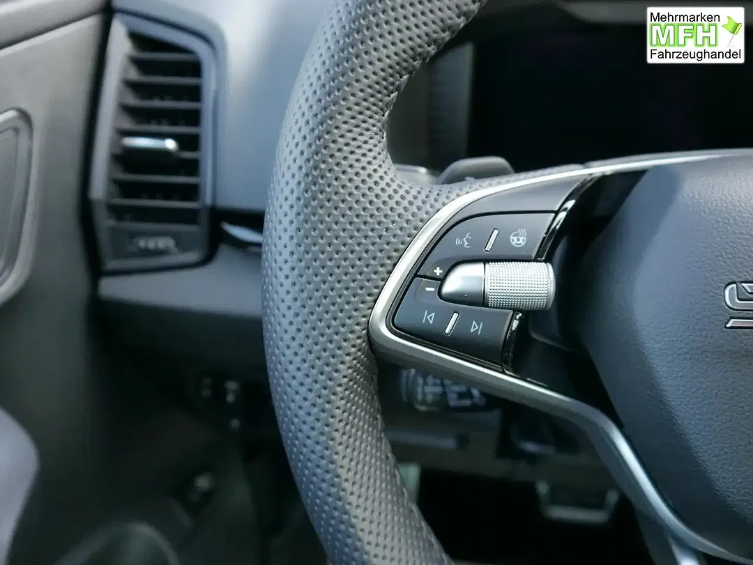 Skoda Karoq - Thumbnail 12