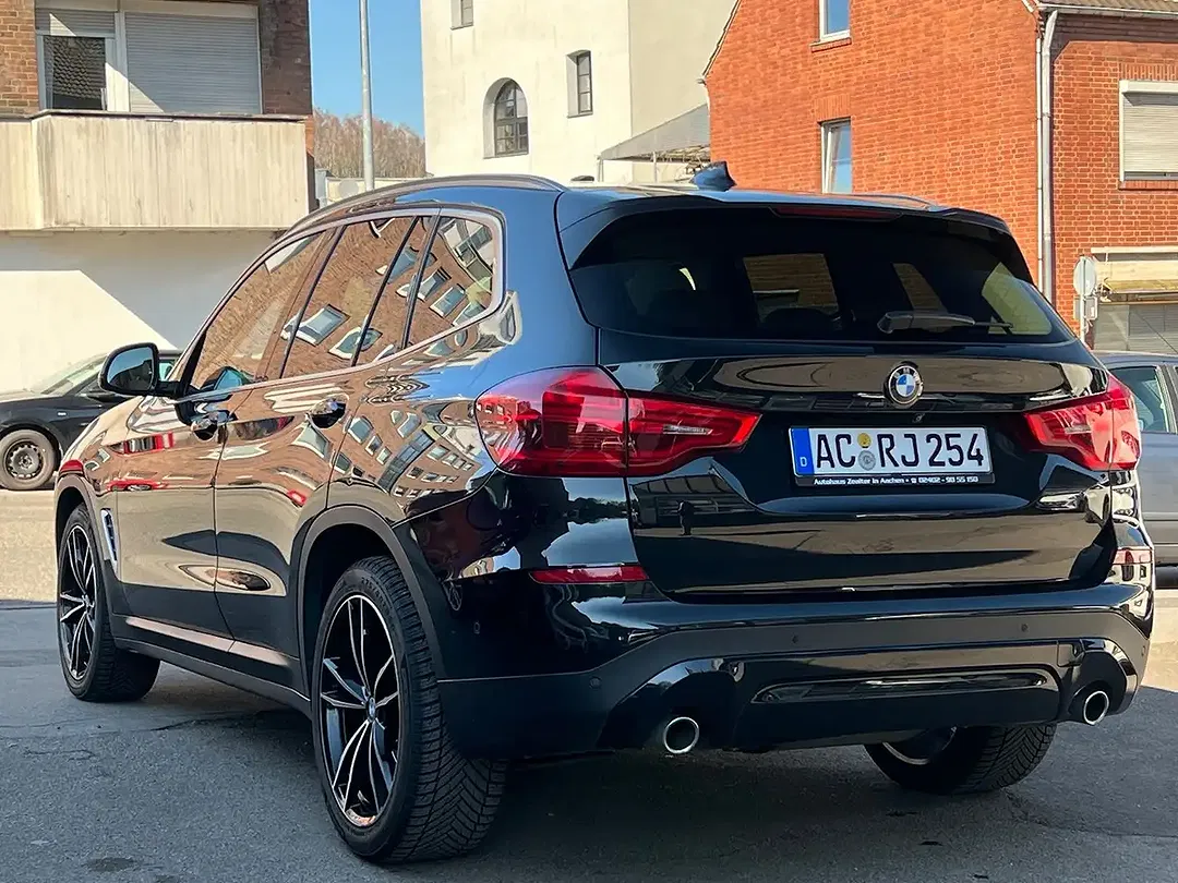 BMW X3 - Thumbnail 13
