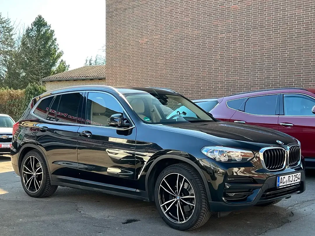 BMW X3 - Thumbnail 6