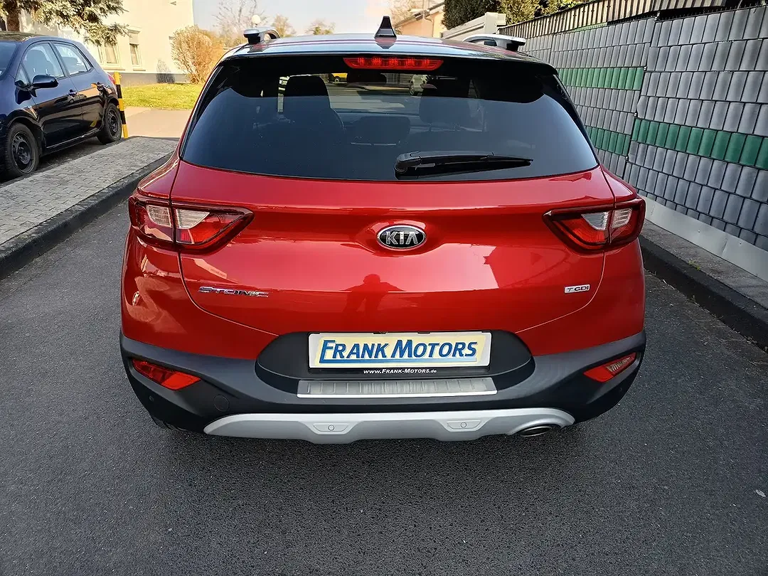 Kia Stonic - Thumbnail 3