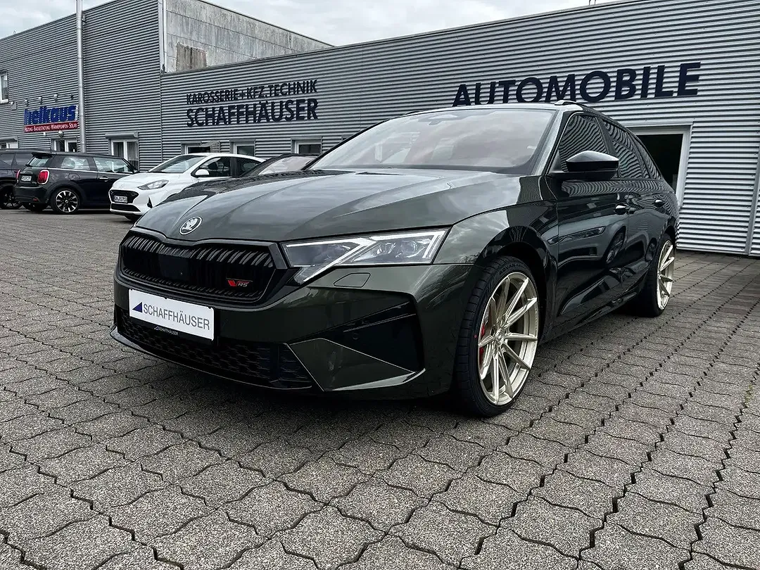 Skoda Octavia - Thumbnail 1