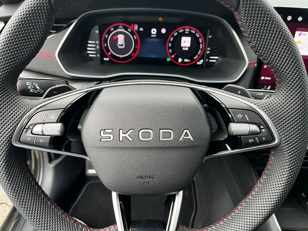 Skoda Octavia - Thumbnail 21