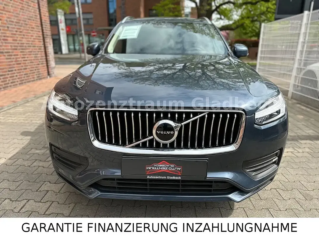 Volvo XC90 - Thumbnail 4