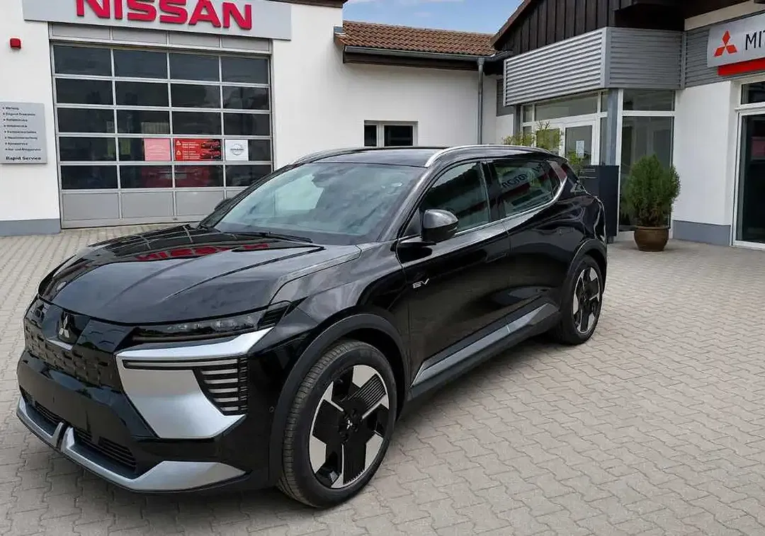 Mitsubishi Eclipse Cross - Thumbnail 5