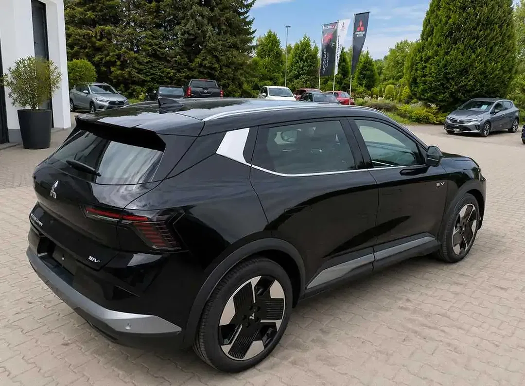 Mitsubishi Eclipse Cross - Thumbnail 6