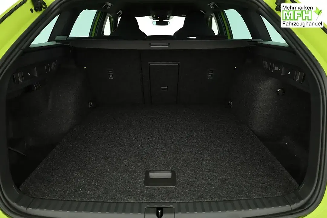 Skoda Octavia - Thumbnail 12