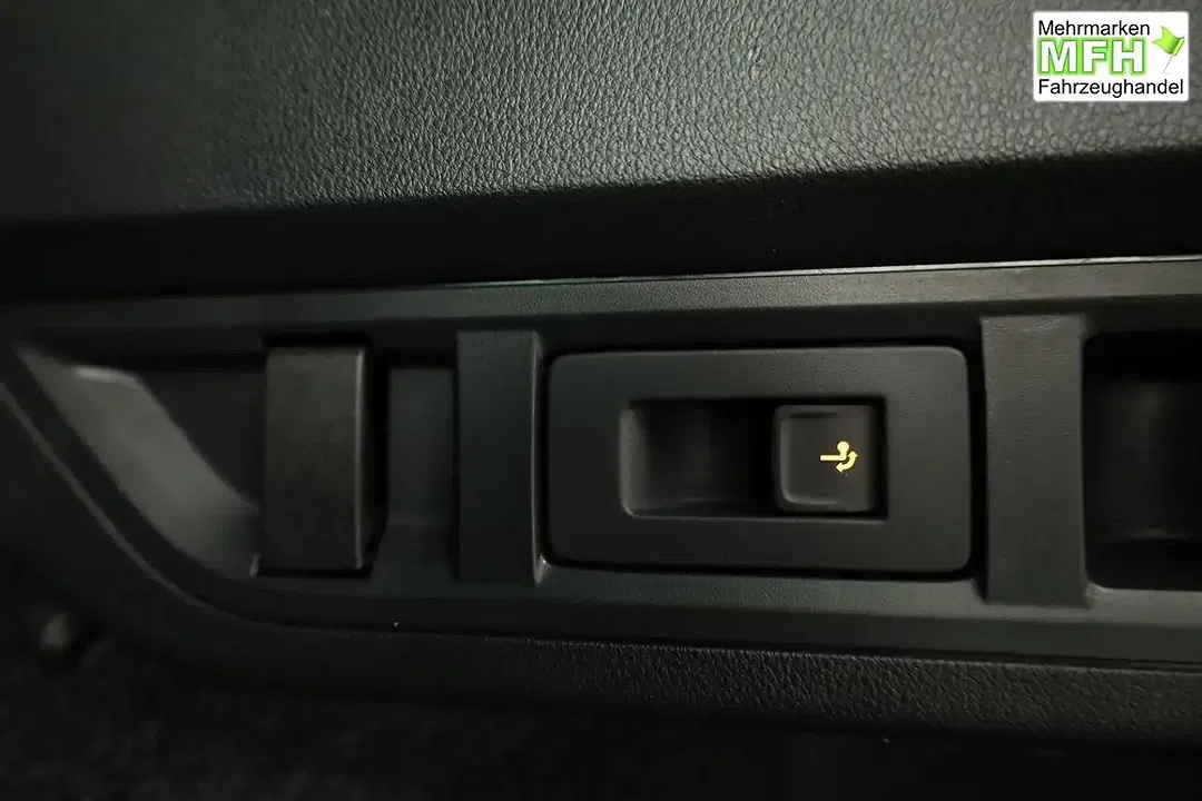 Skoda Octavia - Thumbnail 14