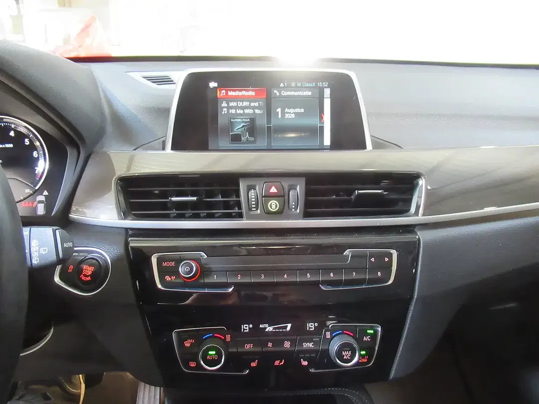 BMW X1 - Thumbnail 13