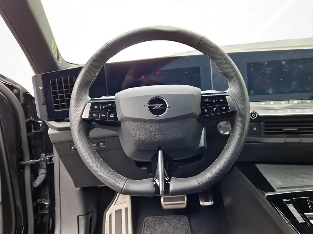 Opel Astra - Thumbnail 10