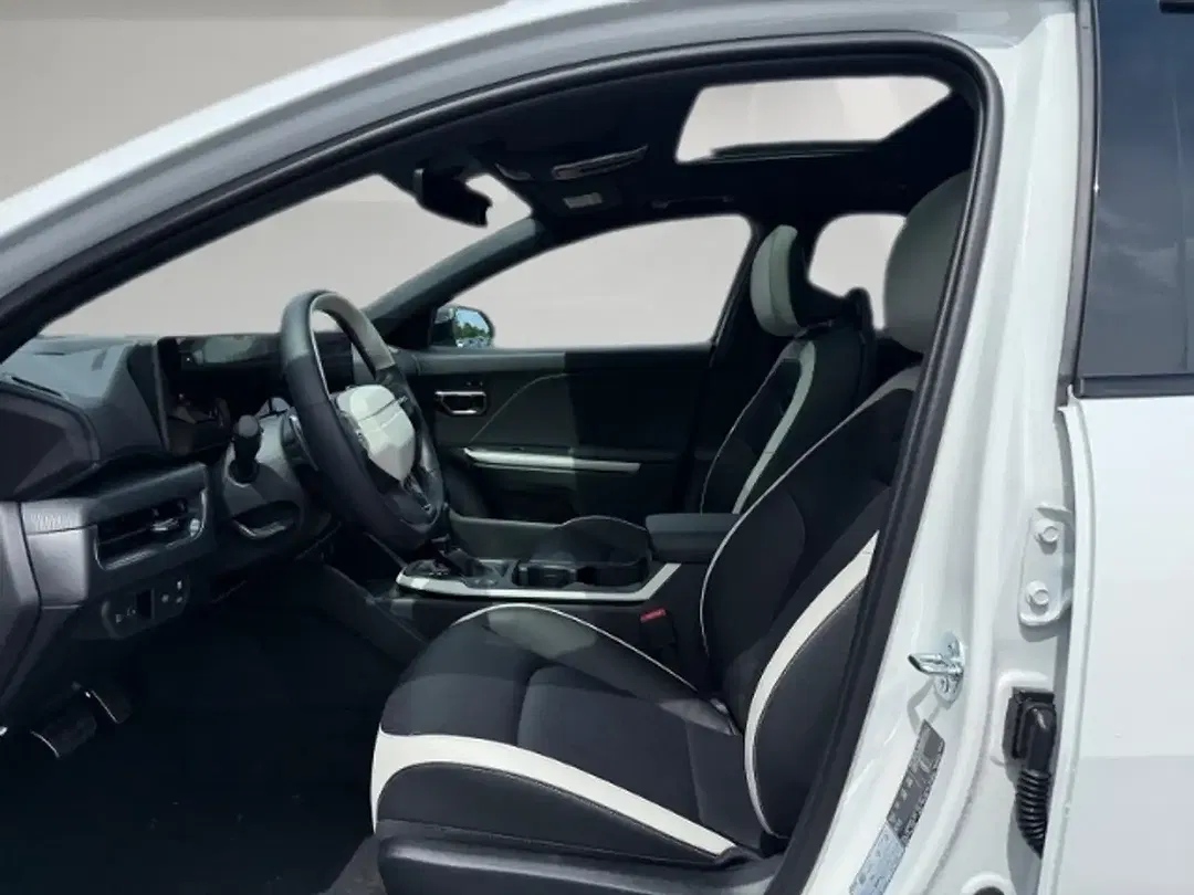 Kia K4 - Thumbnail 6