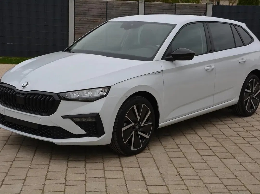 Skoda Scala - Thumbnail 2