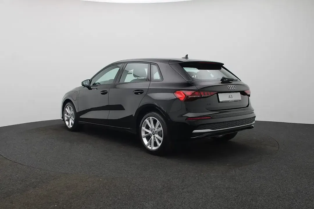 Audi A3 - Thumbnail 3