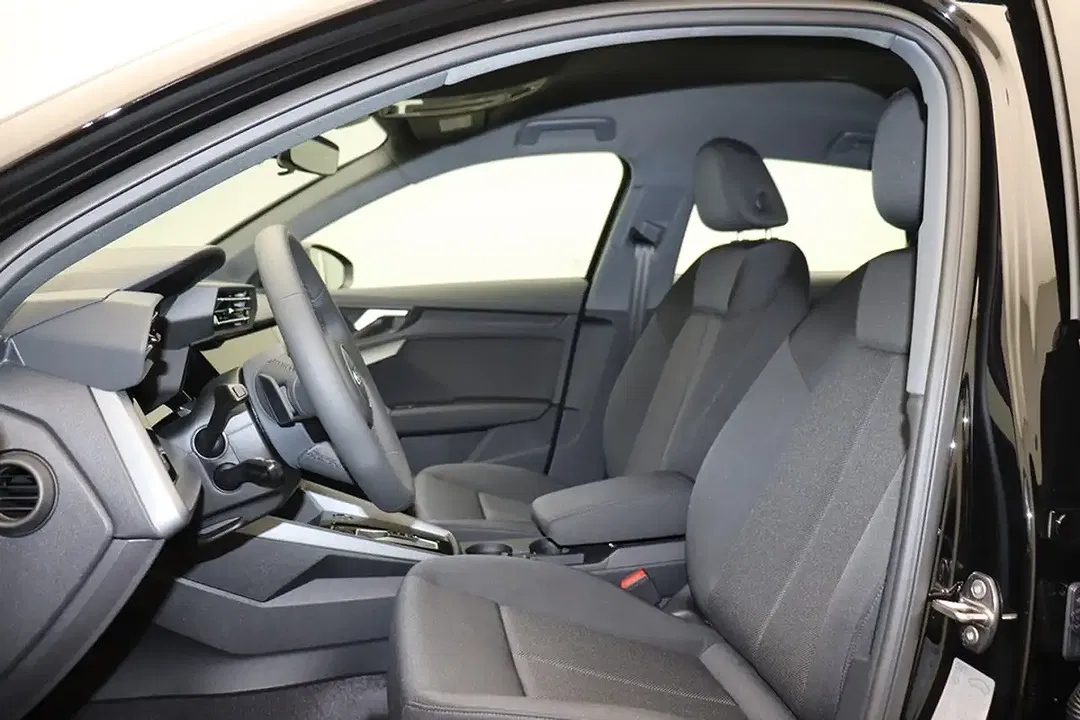 Audi A3 - Thumbnail 9