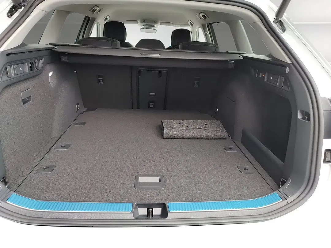 Skoda Superb - Thumbnail 4