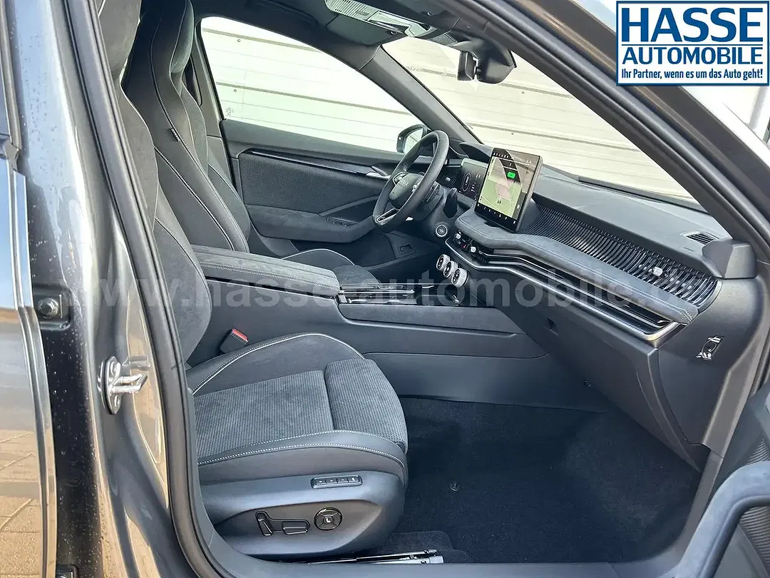 Skoda Superb - Thumbnail 10