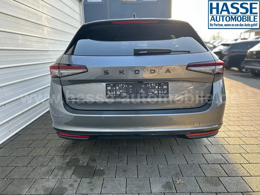 Skoda Superb - Thumbnail 5
