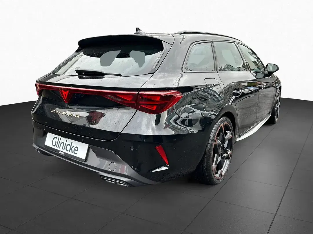 CUPRA Leon - Thumbnail 4