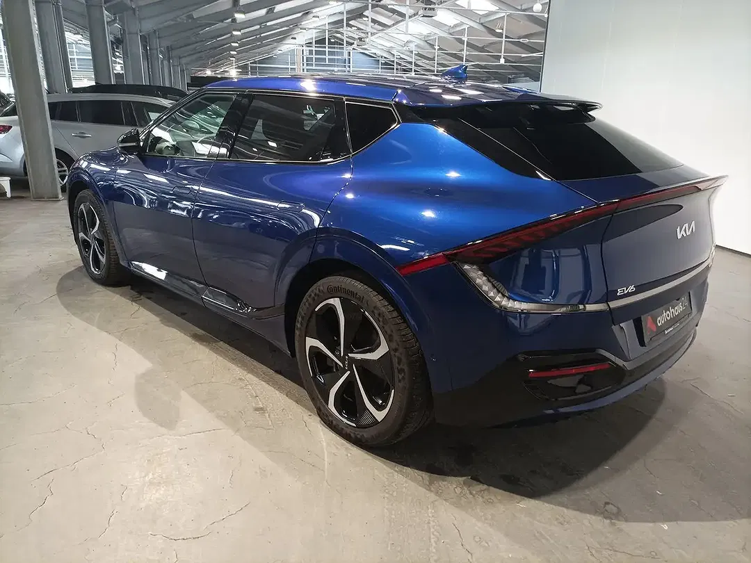 Kia EV6 - Thumbnail 4
