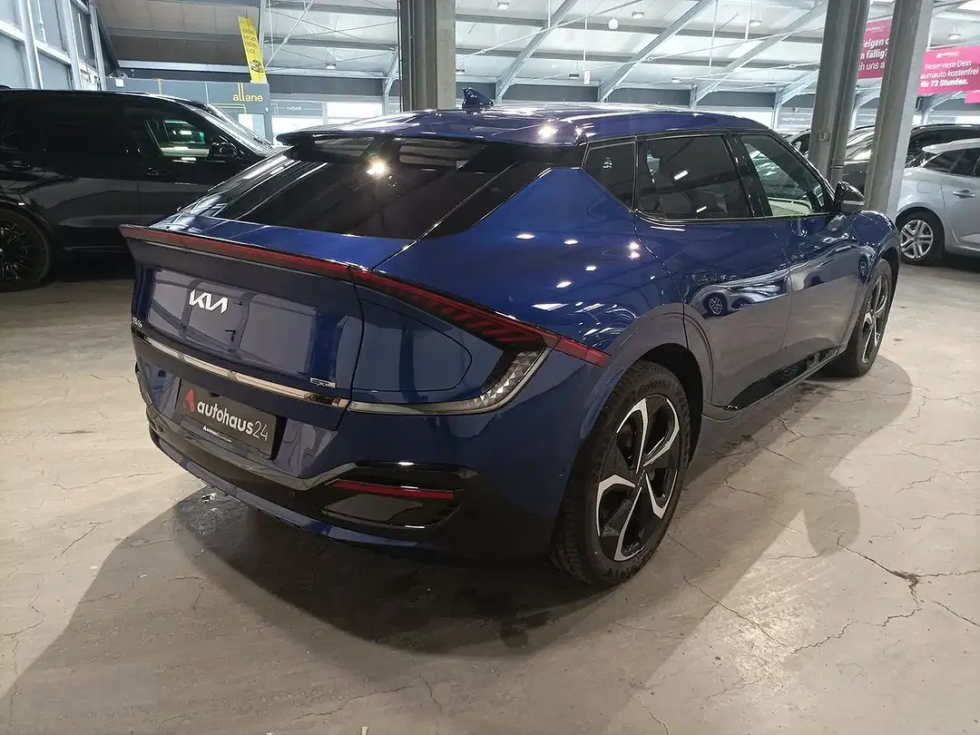 Kia EV6 - Thumbnail 5