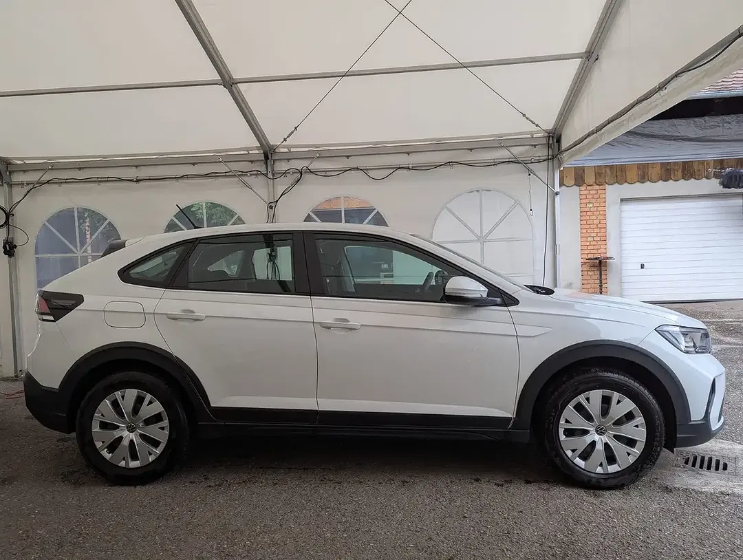 Volkswagen Taigo - Thumbnail 5