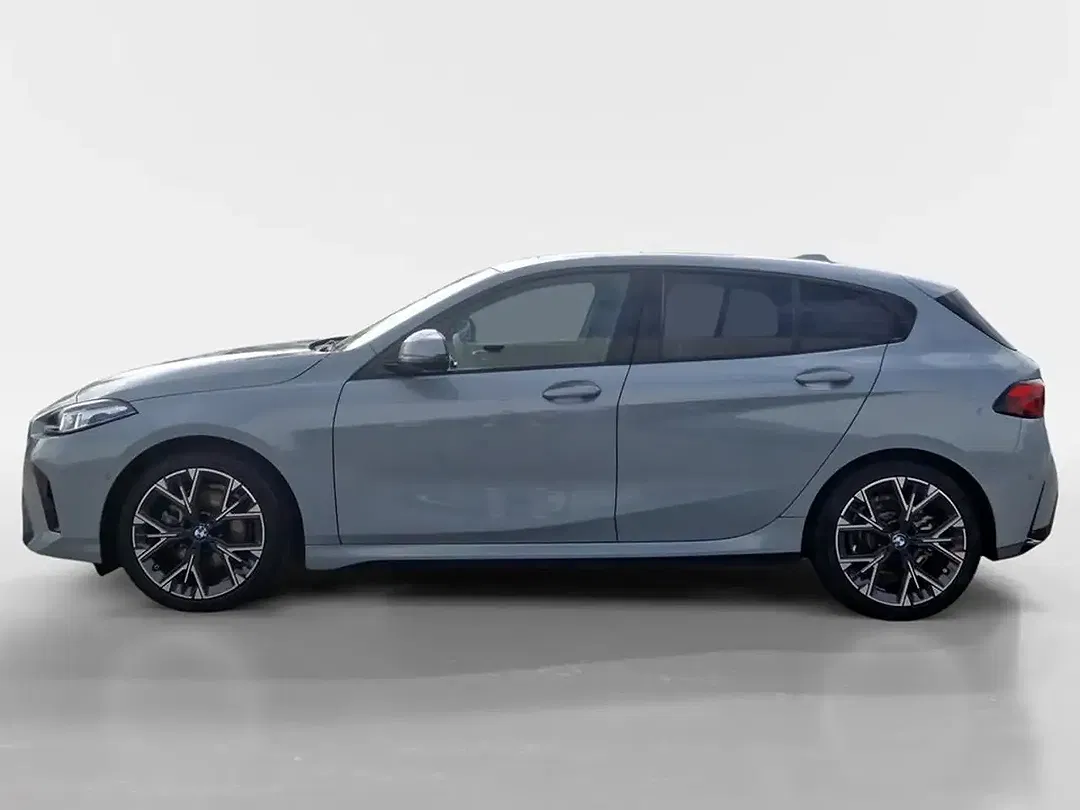BMW 120 - Thumbnail 4