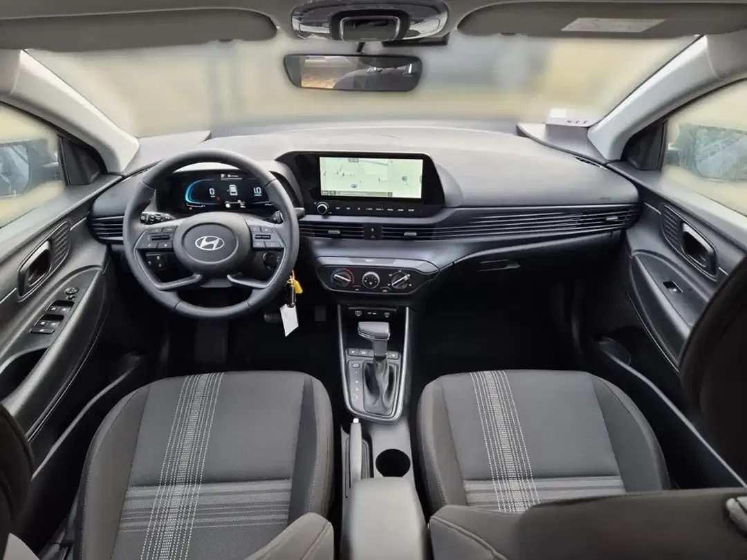 Hyundai i20 - Thumbnail 10