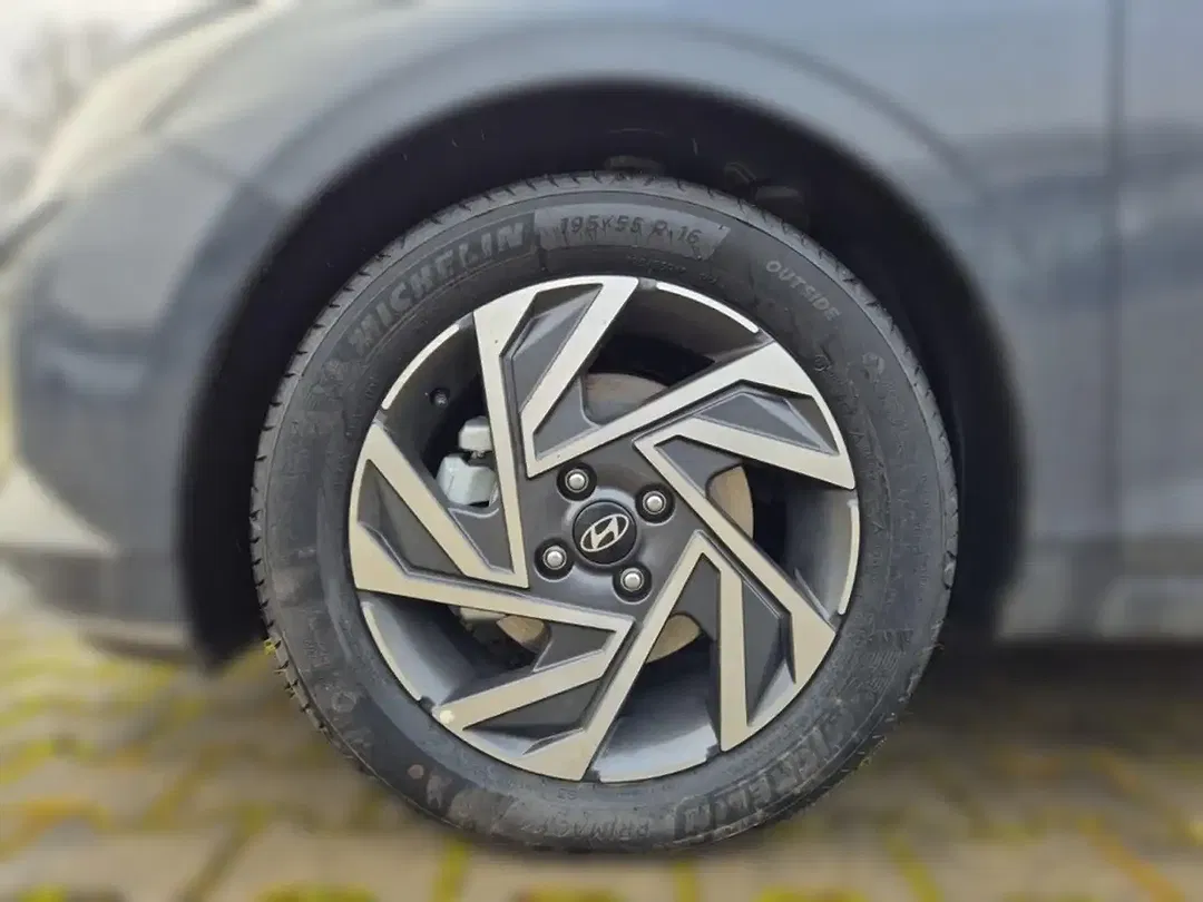 Hyundai i20 - Thumbnail 6