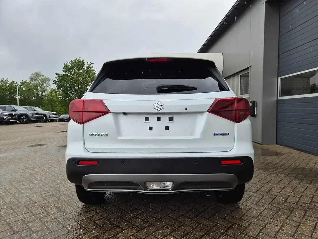 Suzuki Vitara - Thumbnail 4