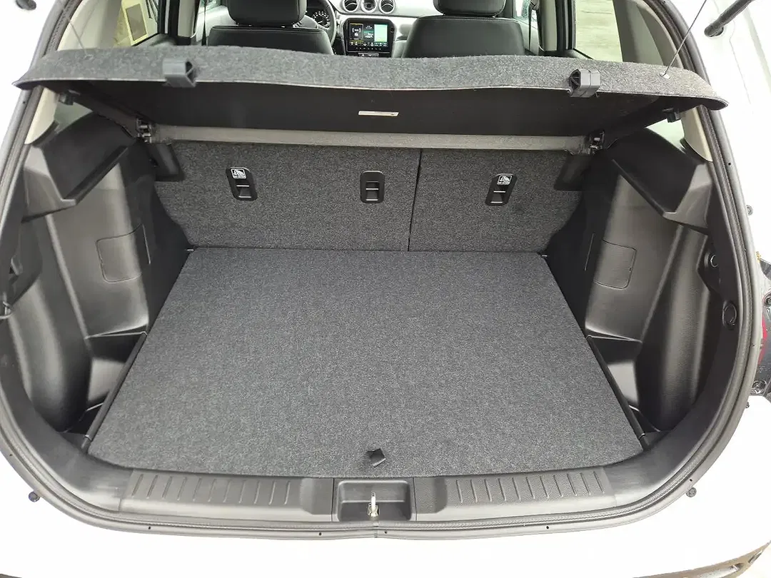Suzuki Vitara - Thumbnail 9