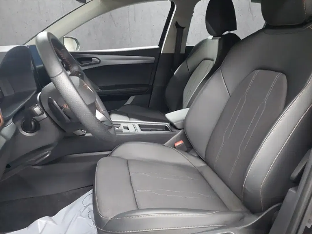 CUPRA Leon - Thumbnail 8