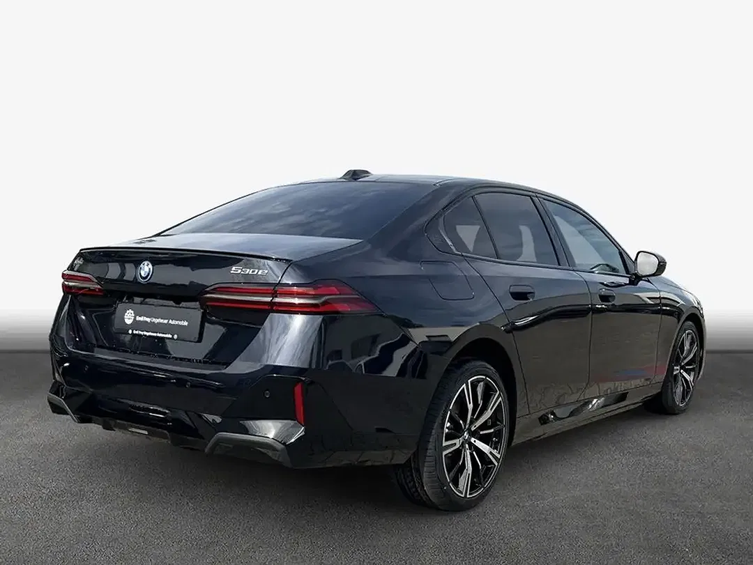 BMW 530 - Thumbnail 2