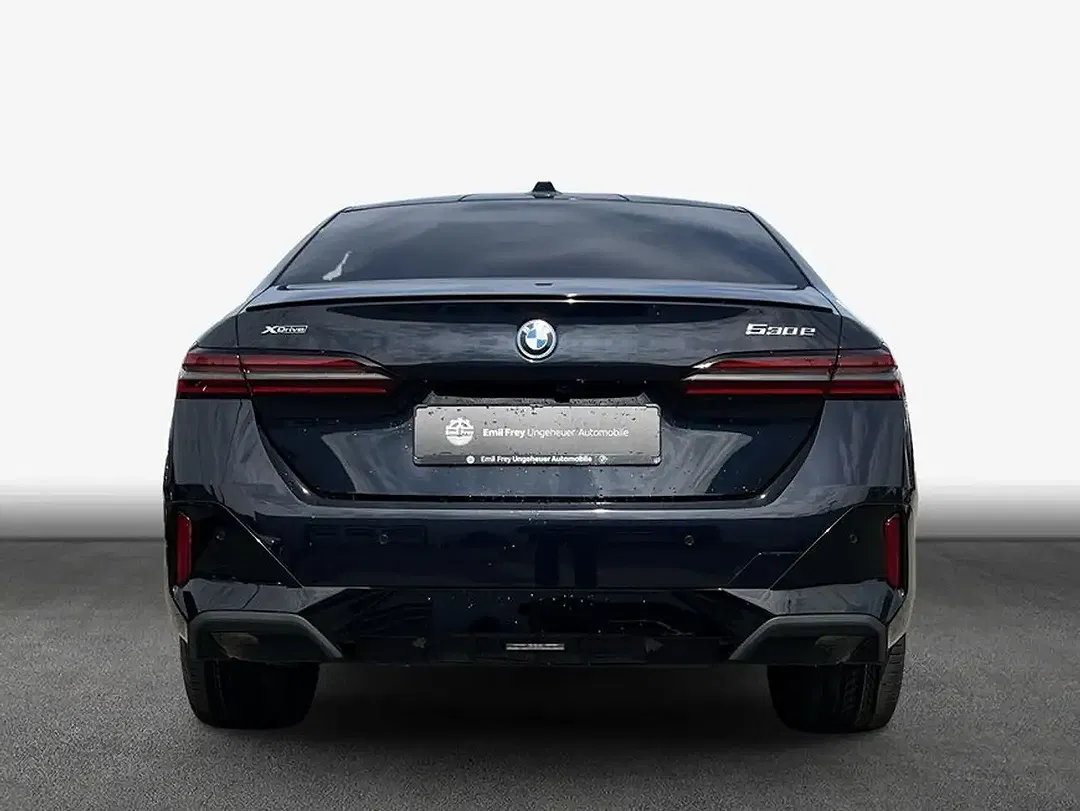 BMW 530 - Thumbnail 5