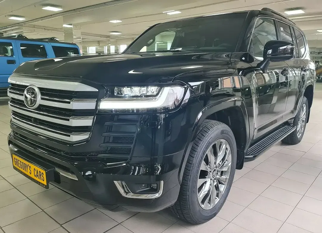 Toyota Land Cruiser - Thumbnail 8
