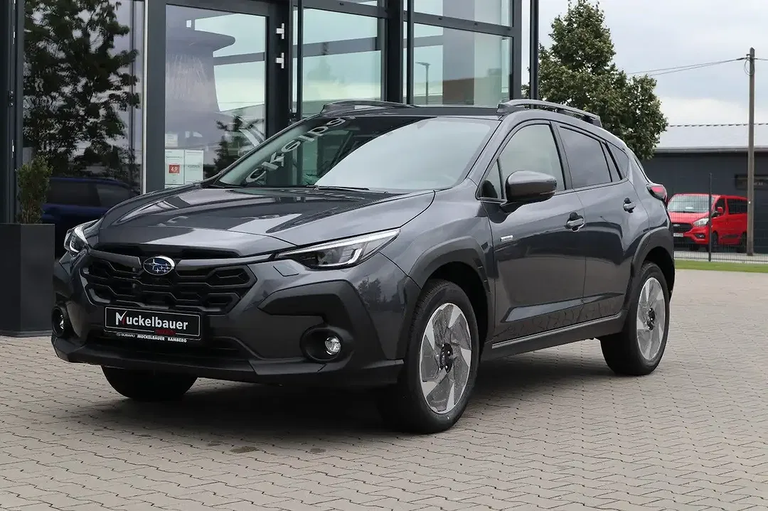 Subaru Crosstrek - Thumbnail 2