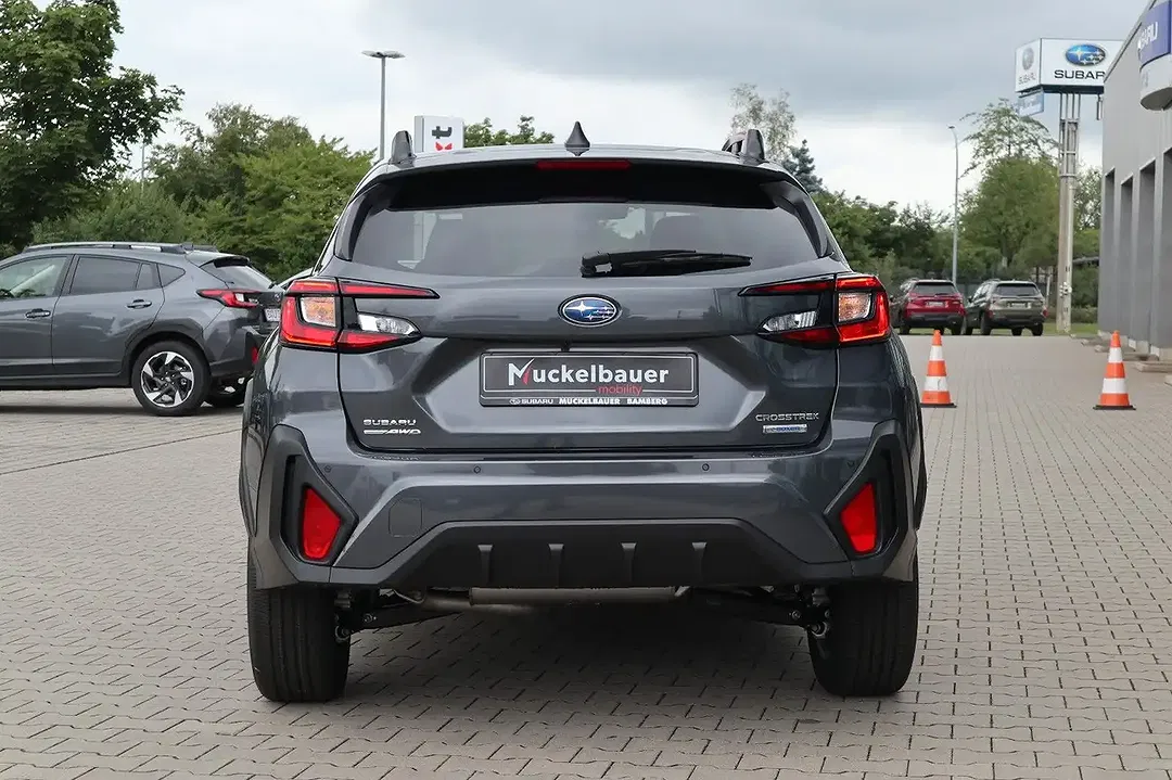 Subaru Crosstrek - Thumbnail 7