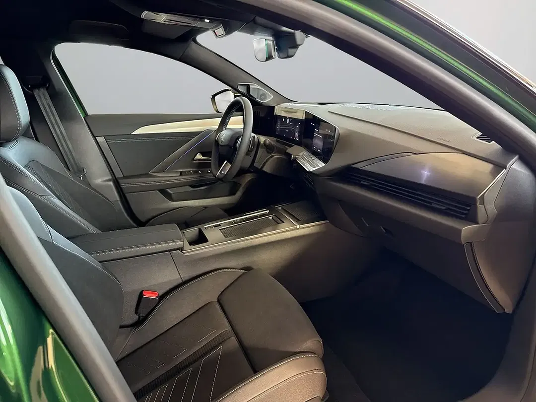 Opel Astra - Thumbnail 10