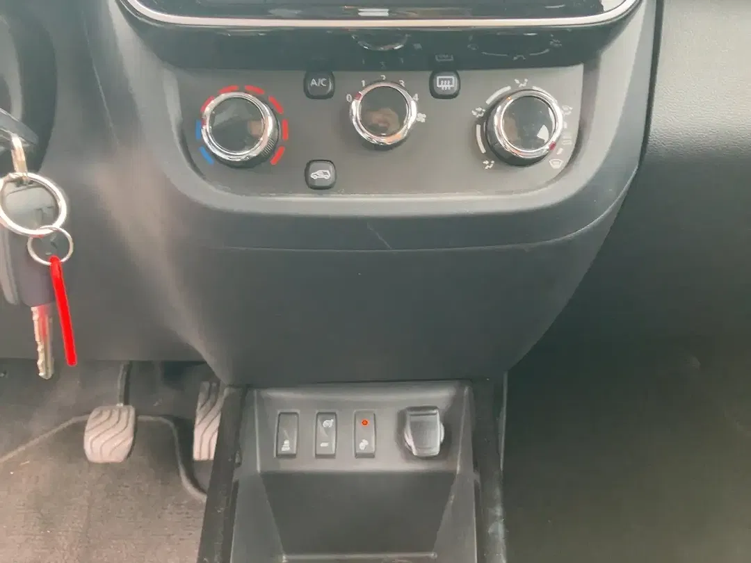 Dacia Spring - Thumbnail 14