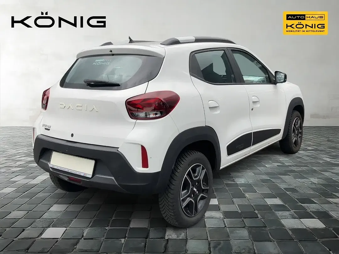 Dacia Spring - Thumbnail 3