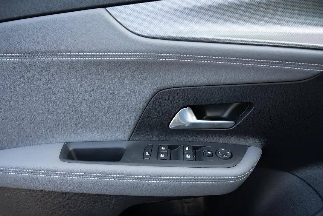 Opel Mokka - Thumbnail 12
