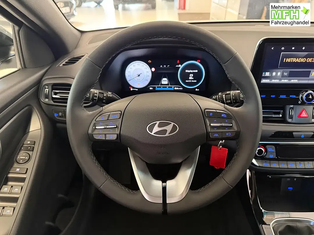 Hyundai i30 - Thumbnail 11