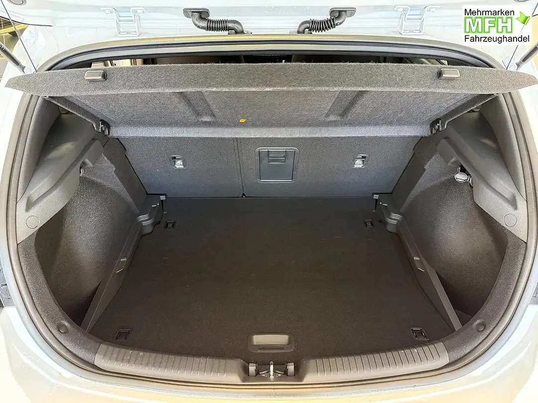 Hyundai i30 - Thumbnail 14