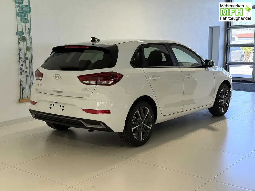 Hyundai i30 - Thumbnail 5
