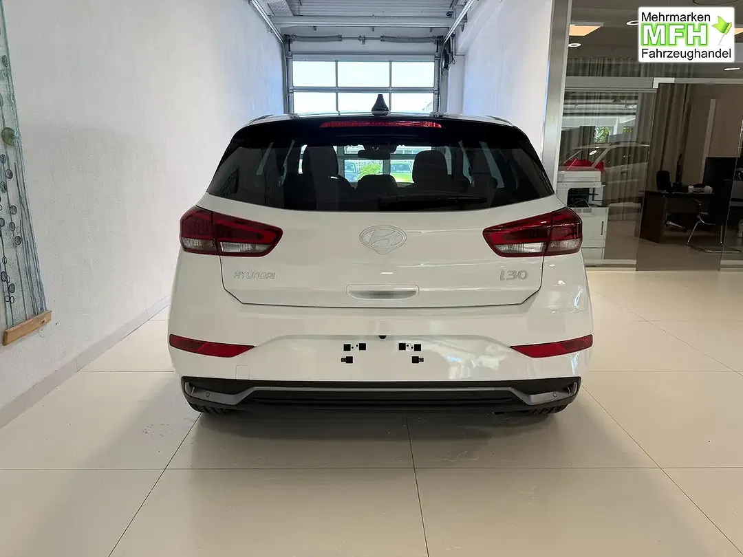 Hyundai i30 - Thumbnail 6