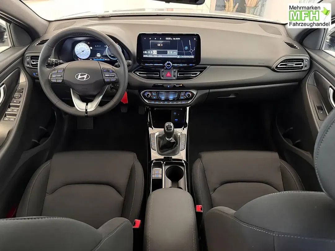 Hyundai i30 - Thumbnail 9