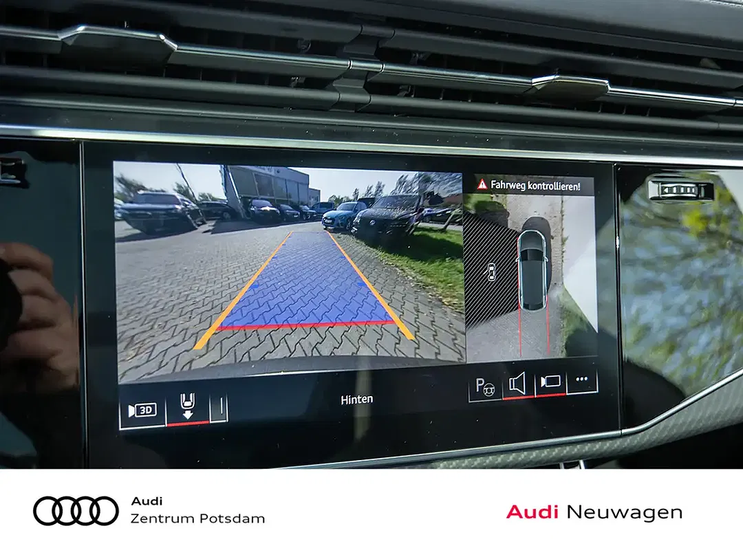 Audi Q8 - Thumbnail 12