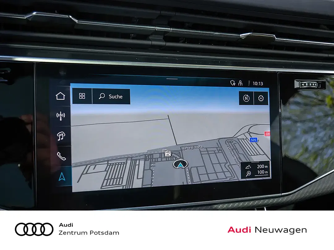 Audi Q8 - Thumbnail 9
