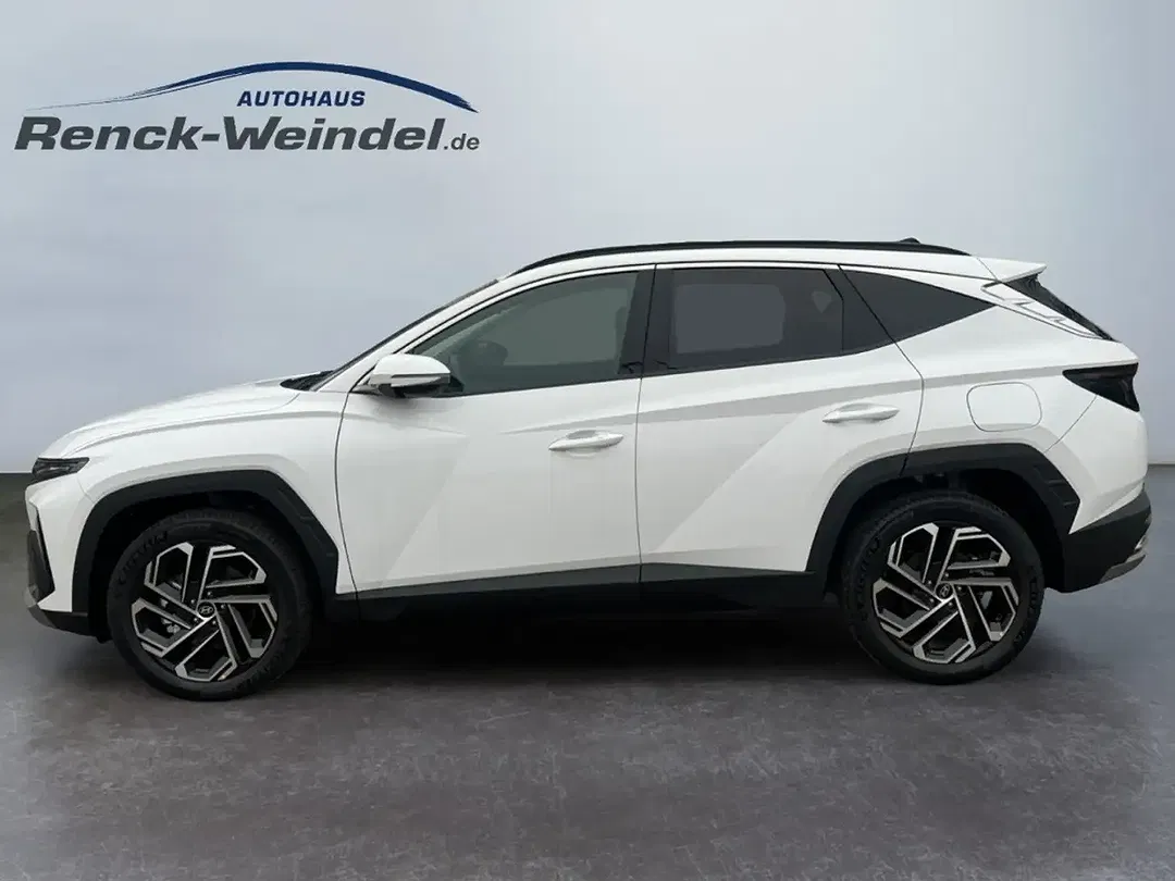 Hyundai TUCSON - Thumbnail 2
