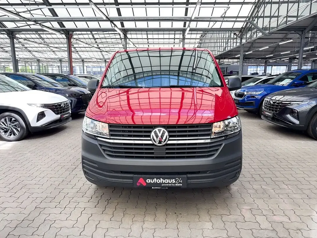 Volkswagen Transporter - Thumbnail 2