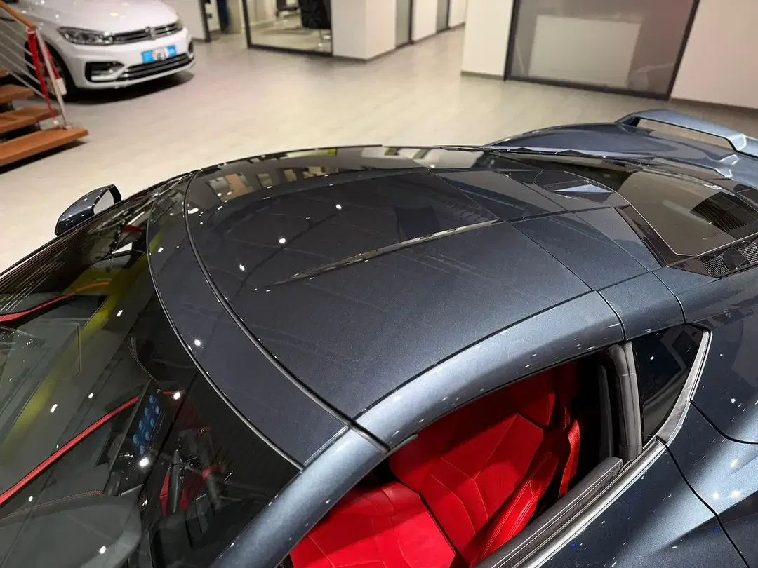 Corvette C8 - Thumbnail 5